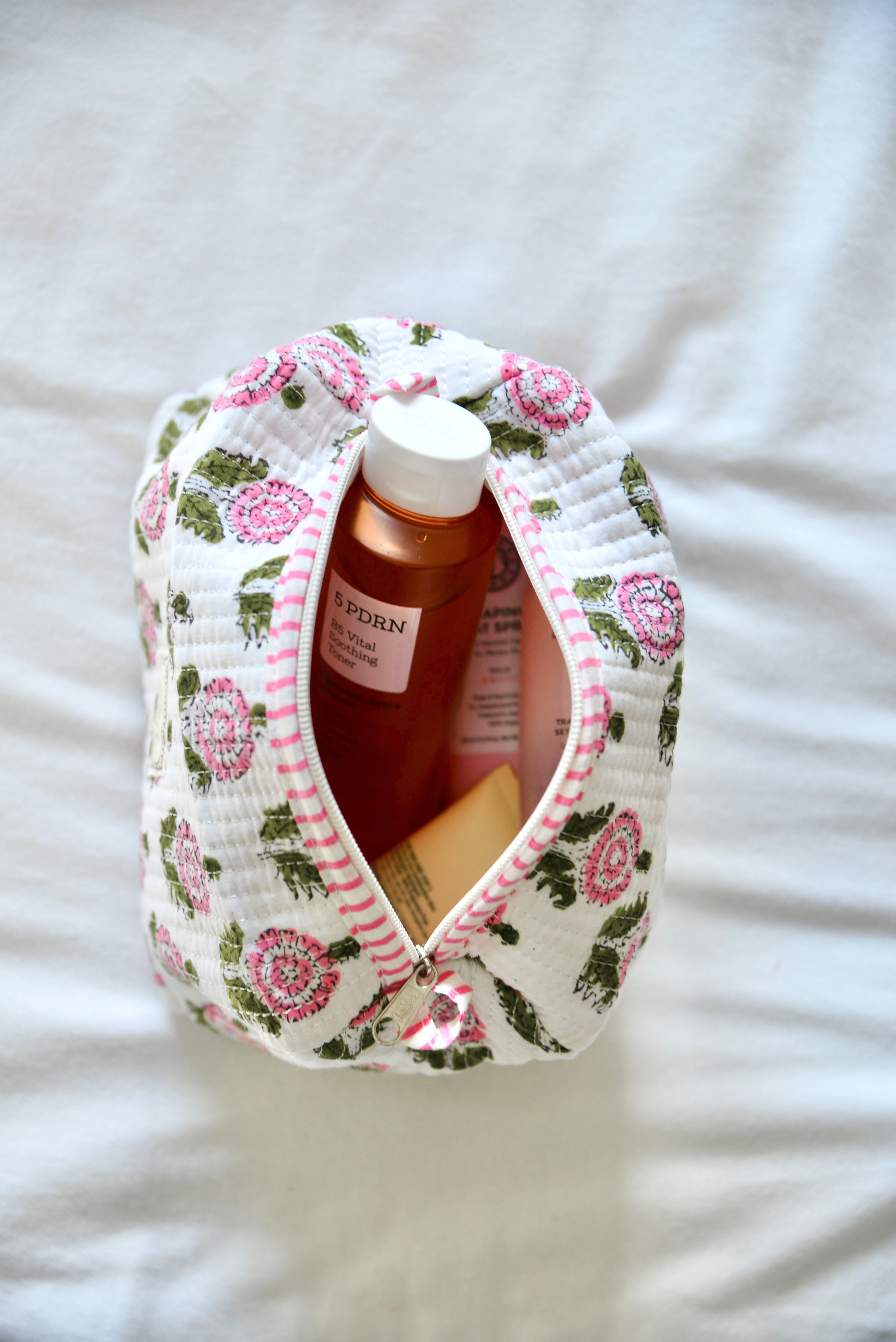 Pouch White Bloom