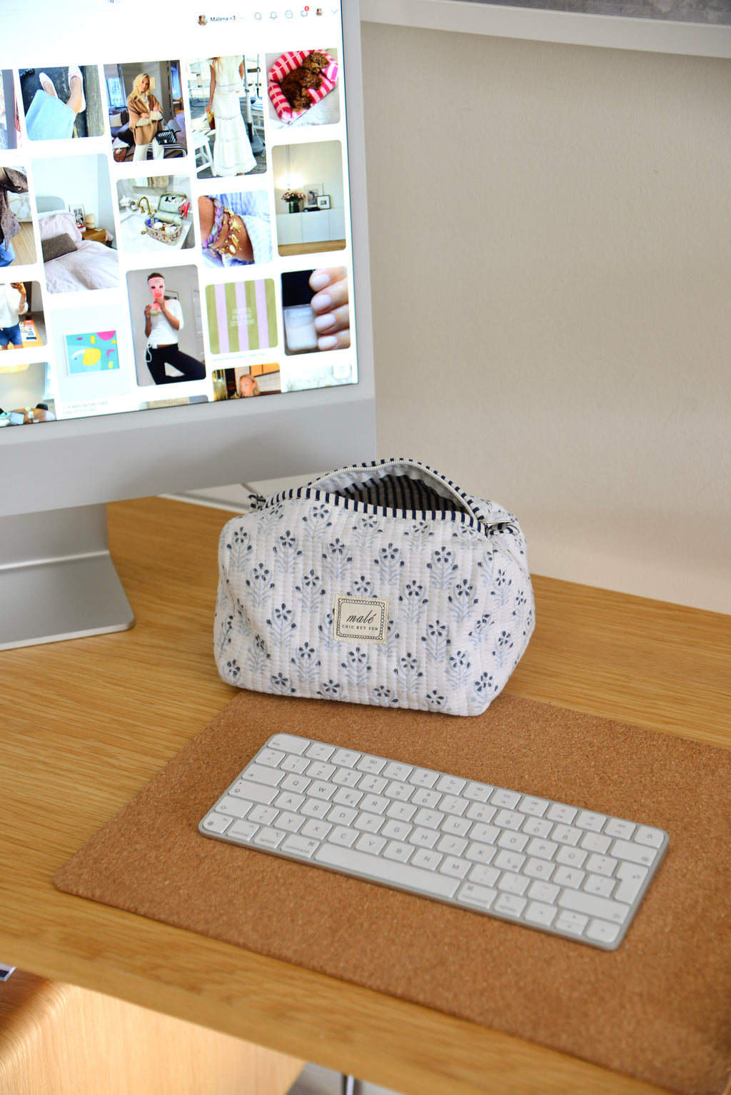 Pouch Blossom Blue