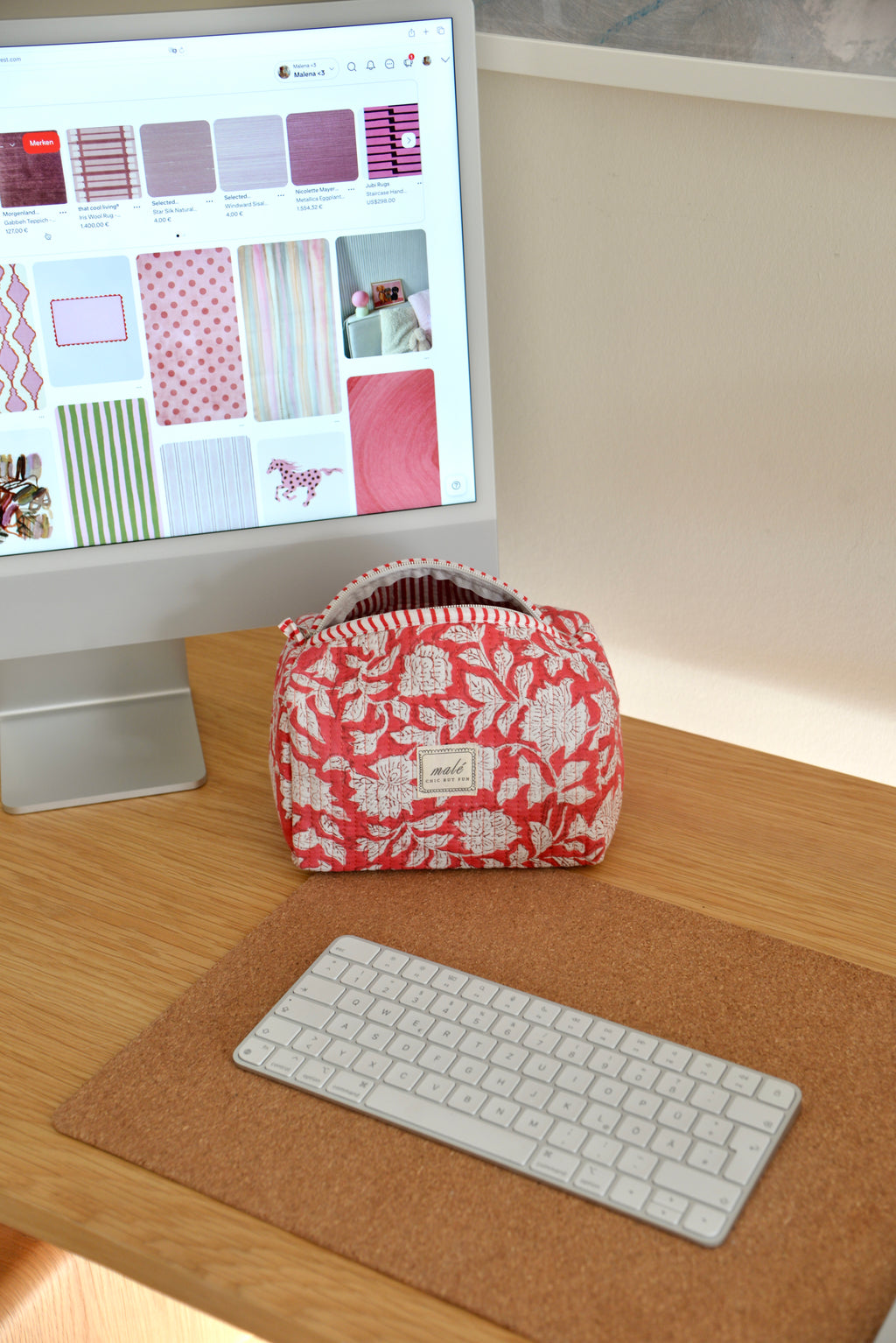 Pouch Red Floral