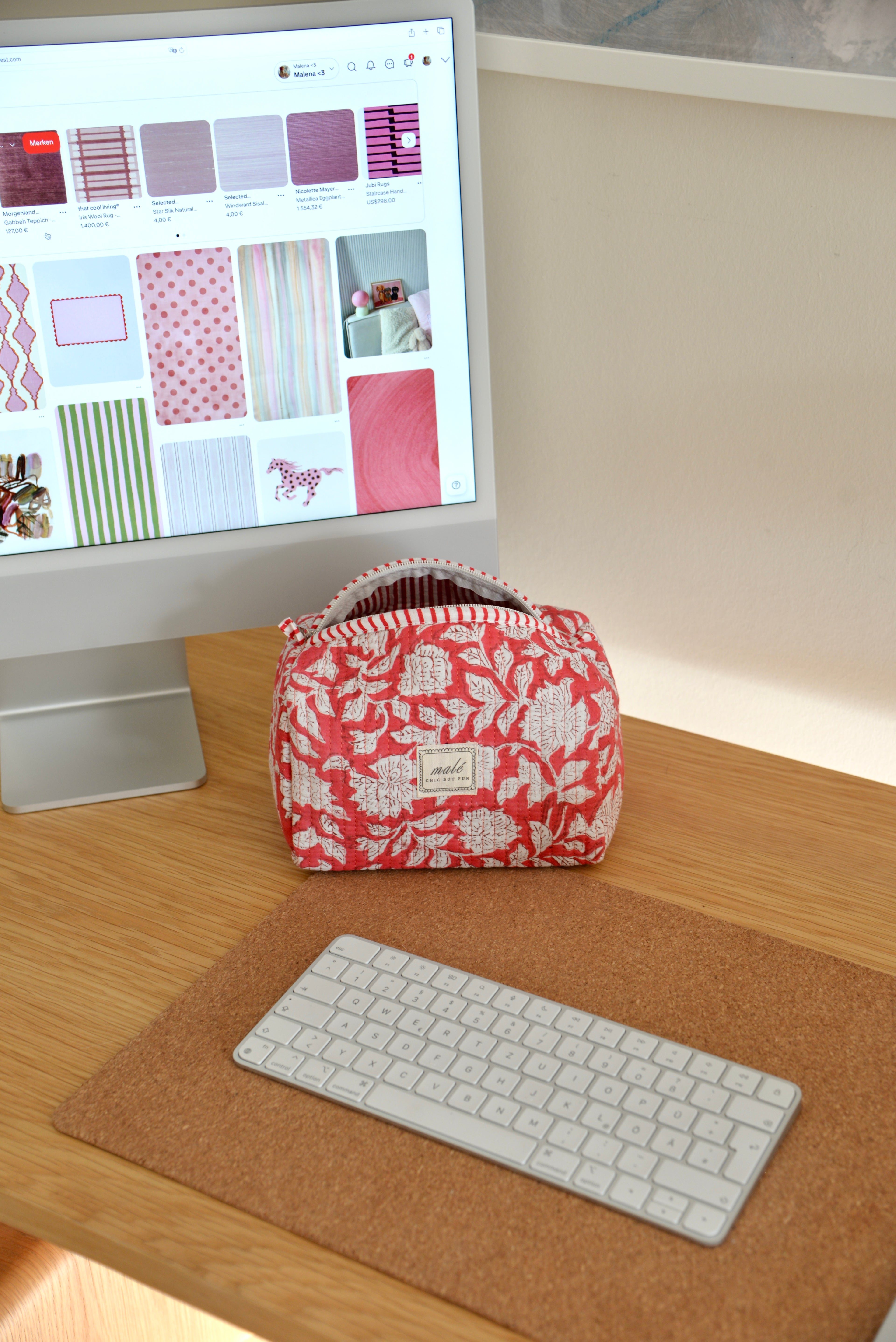 Pouch Red Floral